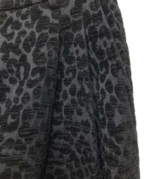 ALORS（アロー）aLORS (アロー) PANTALON AMARI レオパードジャガードパンツ ブラック サイズ:Sの古着・服飾アイテム