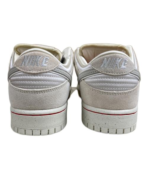 NIKE（ナイキ）NIKE (ナイキ) SB DUNK LOW PREMIUM ローカットスニーカー アイボリー サイズ:27cmの古着・服飾アイテム