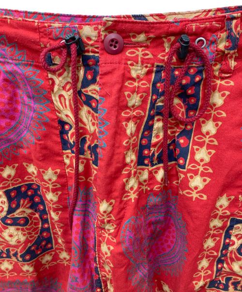 Needles（ニードルズ）Needles (ニードルズ) H.D. Pants - Batik  バティック柄 カーゴパンツ レッド サイズ:Mの古着・服飾アイテム