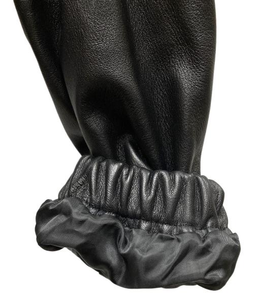 BARNEYS NEWYORK（バーニーズ・ニューヨーク）BARNEYS NEWYORK (バーニーズ・ニューヨーク) ラムレザージャケット ブラック サイズ:SIZE Mの古着・服飾アイテム