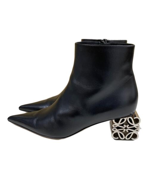 LOEWE（ロエベ）LOEWE (ロエベ) アナグラムヒールブーツ ブラック×シルバー サイズ:SIZE 38の古着・服飾アイテム