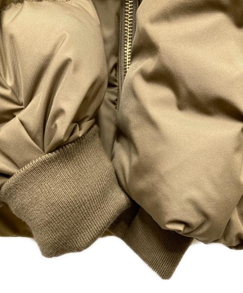 MUSE de Deuxieme Classe（ミューズ ドゥーズィエム クラス）MUSE de Deuxieme Classe (ミューズ ドゥーズィエム クラス) HYGGE ダウンコート ベージュ サイズ:SIZE Freeの古着・服飾アイテム