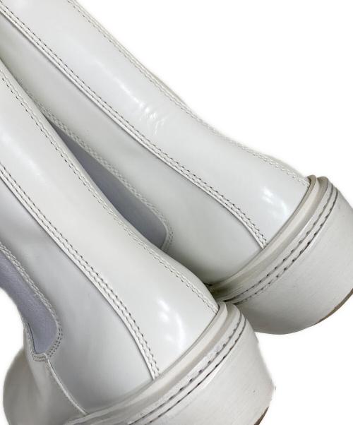 BOTTEGA VENETA（ボッテガベネタ）BOTTEGA VENETA (ボッテガベネタ) FIREMAN サイドゴアブーツ ホワイト サイズ:SIZE 38の古着・服飾アイテム