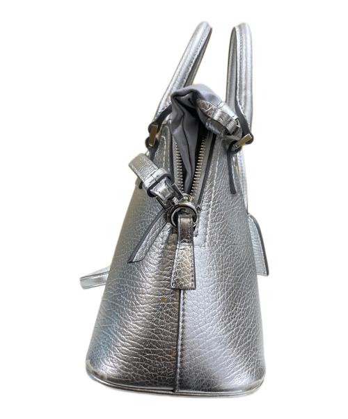 Maison Margiela（メゾンマルジェラ）Maison Margiela (メゾンマルジェラ) 5AC Classique Mini 5AC クラシック ミニショルダーバッグ シルバー サイズ:MINIの古着・服飾アイテム