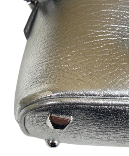 Maison Margiela（メゾンマルジェラ）Maison Margiela (メゾンマルジェラ) 5AC Classique Mini 5AC クラシック ミニショルダーバッグ シルバー サイズ:MINIの古着・服飾アイテム