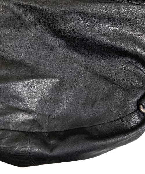 KMRII（ケムリ）KMRII (ケムリ) KB-Shoulder Bubble/Estoc レザーショルダーバッグ ブラックの古着・服飾アイテム