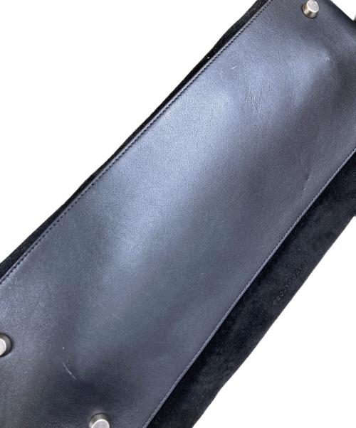 MARC JACOBS（マークジェイコブス）MARC JACOBS (マークジェイコブス) Large Suede Chain Shoulder Bag ショルダーバッグ ブラックの古着・服飾アイテム