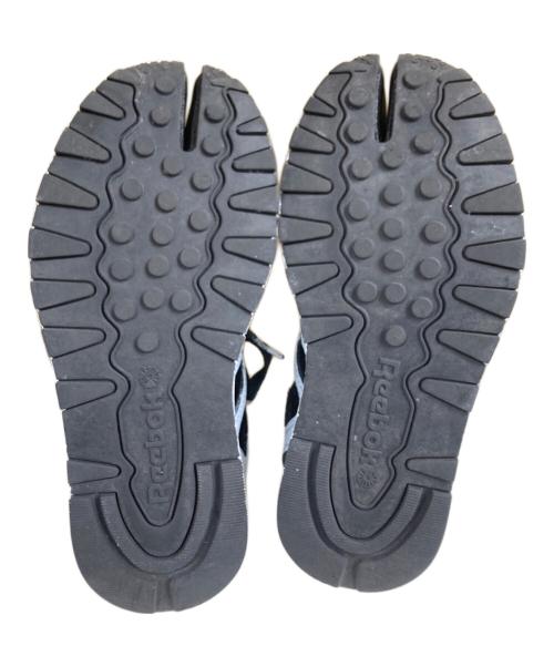 Maison Margiela 22（メゾンマルジェラ）Maison Margiela 22 REEBOK (リーボック) Classic Leather Tabi Décortiqué Low クラシック レザー タビ デコルティケ ロー ホワイト×ブラック サイズ:SIZE 24cmの古着・服飾アイテム