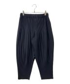 HOMME PLISSE ISSEY MIYAKEオム プリッセ イッセイ ミヤケ）の古着「BASICS プリーツパンツ」｜ネイビー
