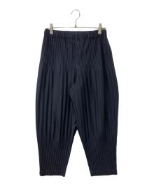 HOMME PLISSE ISSEY MIYAKE（オム プリッセ イッセイ ミヤケ）の古着「BASICS プリーツパンツ」｜ネイビー