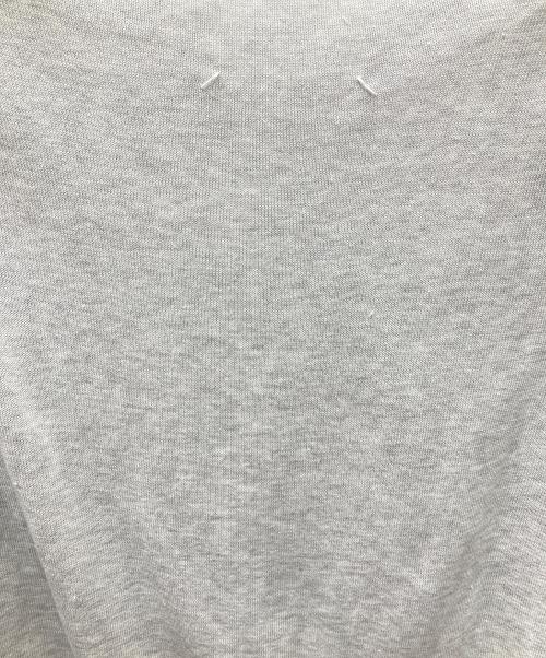 Maison Margiela 4（メゾンマルジェラ 4）Maison Margiela 4 (メゾンマルジェラ 4) エルボーパッチ クルーネックニット グレー サイズ:SIZE Mの古着・服飾アイテム
