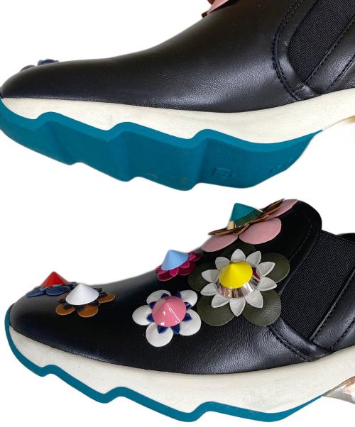 FENDI（フェンディ）FENDI (フェンディ) フラワースタッズスリッポン ブラック サイズ:SIZE 36の古着・服飾アイテム