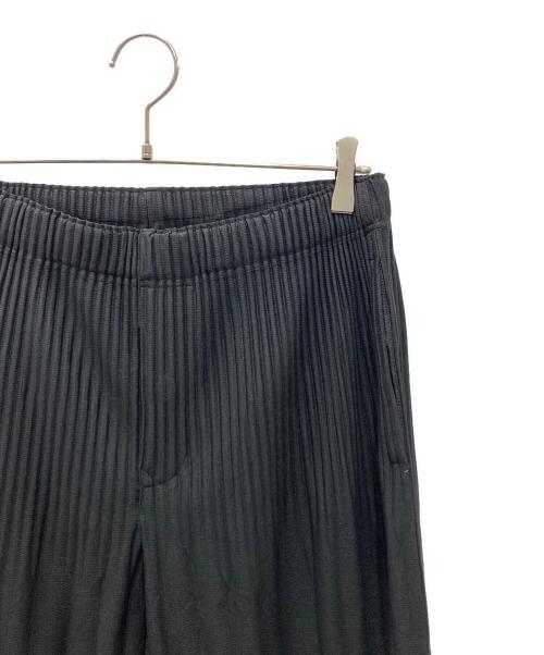 HOMME PLISSE ISSEY MIYAKE（オム プリッセ イッセイ ミヤケ）HOMME PLISSE ISSEY MIYAKE (オム プリッセ イッセイ ミヤケ) ベーシック プリーツパンツ ブラック サイズ:SIZE 2の古着・服飾アイテム