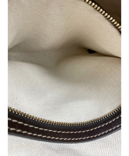 GUCCI（グッチ）GUCCI (グッチ) ラブリーGGショルダーバッグ ベージュ 257072 001013の古着・服飾アイテム