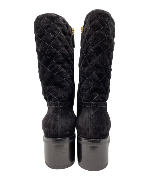 CHANEL（シャネル）CHANEL (シャネル) ココマークスエードキルティングショートブーツ ブラック サイズ:36の古着・服飾アイテム