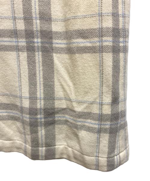 GALERIE VIE（ギャルリーヴィー）GALERIE VIE (ギャルリーヴィー) ウールカシミヤブランケット ラップミディスカート アイボリー サイズ:Ｆの古着・服飾アイテム