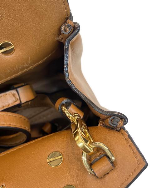 Salvatore Ferragamo（サルヴァトーレ フェラガモ）Salvatore Ferragamo (サルヴァトーレ フェラガモ) STUDIO BAG MICRO ブラウンの古着・服飾アイテム