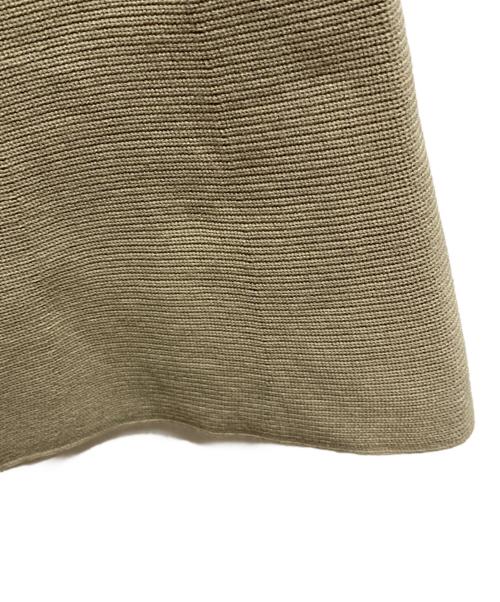 ANAYI（アナイ）ANAYI (アナイ) レーヨンナイロンカタアゼペプラムニットワンピース ベージュ サイズ:38 未使用品の古着・服飾アイテム