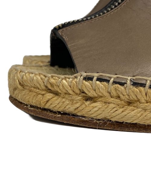 CELINE（セリーヌ）CELINE (セリーヌ) センタージップウェッジソールサンダル ベージュ サイズ:36の古着・服飾アイテム