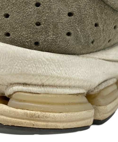 NEW BALANCE（ニューバランス）NEW BALANCE (ニューバランス) NEW BALANCE M2002R HN カーキ サイズ:US8の古着・服飾アイテム