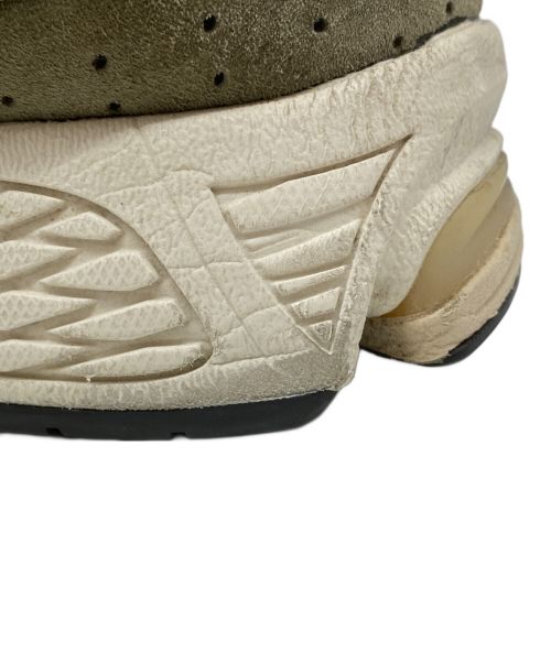 NEW BALANCE（ニューバランス）NEW BALANCE (ニューバランス) NEW BALANCE M2002R HN カーキ サイズ:US8の古着・服飾アイテム