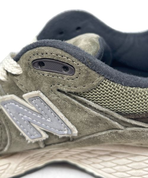 NEW BALANCE（ニューバランス）NEW BALANCE (ニューバランス) NEW BALANCE M2002R HN カーキ サイズ:US8の古着・服飾アイテム