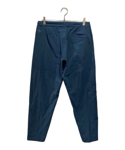 DESCENTE ALLTERRAIN（デザイント オルテライン）DESCENTE ALLTERRAIN (デザイント オルテライン) エアフロー テーパードパンツ ネイビー サイズ:Lの古着・服飾アイテム