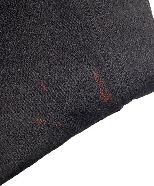 CULLNI（クルニ）CULLNI (クルニ) Logo Embroidery Tee ブラックの古着・服飾アイテム