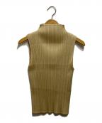 PLEATS PLEASEプリーツプリーズ）の古着「ノースリーブプリーツブラウス」｜ベージュ