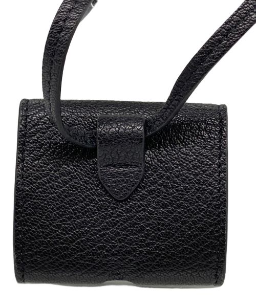 Maison Margiela（メゾンマルジェラ）Maison Margiela (メゾンマルジェラ) AIRPODS PRO CASE ブラックの古着・服飾アイテム