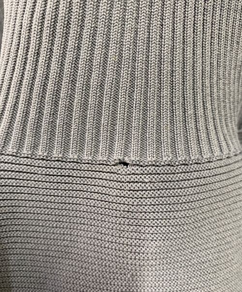 CFCL（シーエフシーエル）CFCL (シーエフシーエル) pottery hs top 1 グレー サイズ:Fの古着・服飾アイテム