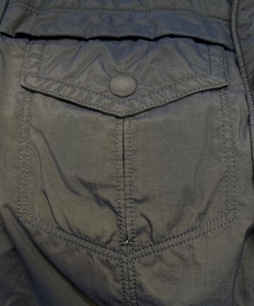 PEUTEREY（ピューテリー）PEUTEREY (ピューテリー) ダウンジャケット ネイビー サイズ:44の古着・服飾アイテム