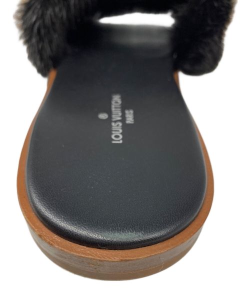 LOUIS VUITTON（ルイ ヴィトン）LOUIS VUITTON (ルイ ヴィトン) ファーサンダル ブラウン サイズ:36　1/2の古着・服飾アイテム