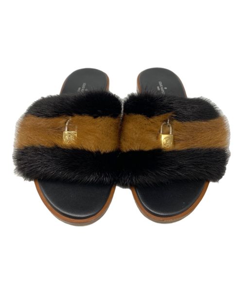 LOUIS VUITTON（ルイ ヴィトン）LOUIS VUITTON (ルイ ヴィトン) ファーサンダル ブラウン サイズ:36　1/2の古着・服飾アイテム