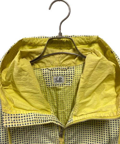 C.P COMPANY（シーピーカンパニー）C.P COMPANY (シーピーカンパニー) GOGGLE JACKET イエロー サイズ:44の古着・服飾アイテム