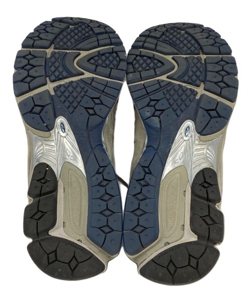 NEW BALANCE（ニューバランス）NEW BALANCE (ニューバランス) NEW BALANCE M2002RA グレー サイズ:US10の古着・服飾アイテム