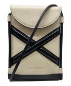 ALEXANDER McQUEENアレキサンダーマックイーン）の古着「カーブマイクロショルダーバッグ」｜ホワイト