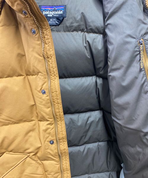 Patagonia（パタゴニア）Patagonia (パタゴニア) Downdrift Jacket ブラウン サイズ:XSの古着・服飾アイテム