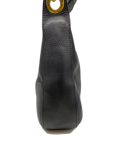 PRADA（プラダ）PRADA (プラダ) レザーショルダーバッグ ブラックの古着・服飾アイテム