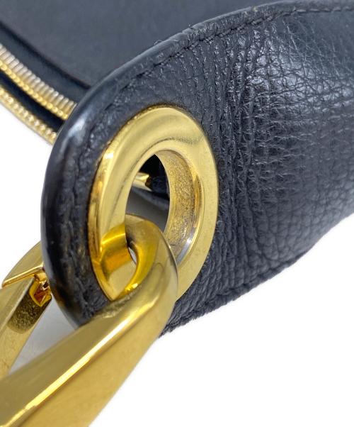 PRADA（プラダ）PRADA (プラダ) レザーショルダーバッグ ブラックの古着・服飾アイテム