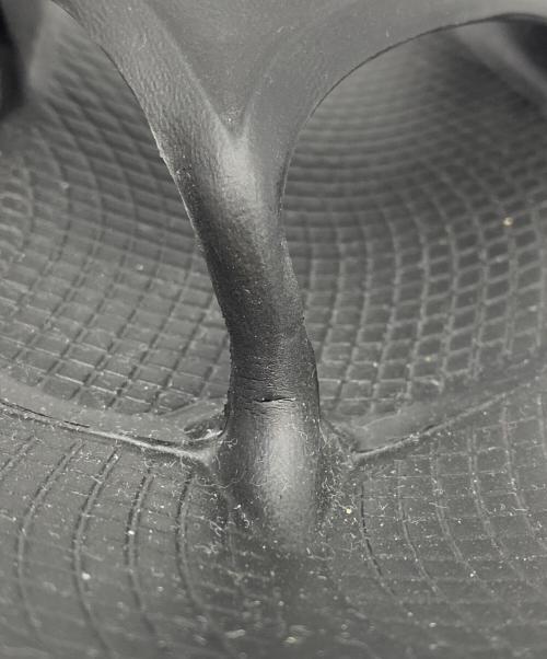 OOFOS（ウーフォス）OOFOS (ウーフォス) UNDERCOVER (アンダーカバー) リカバリーサンダル ブラック サイズ:41の古着・服飾アイテム