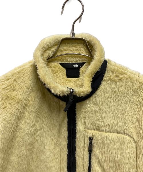 THE NORTH FACE（ザ ノース フェイス）THE NORTH FACE (ザ ノース フェイス) ジップインマグネファイヤーフライバーサロフトジャケット ベージュ サイズ:Mの古着・服飾アイテム
