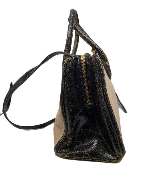 MIU MIU（ミュウミュウ）MIU MIU (ミュウミュウ) クラッシュ加工2WAYバッグ ピンク×ブラックの古着・服飾アイテム