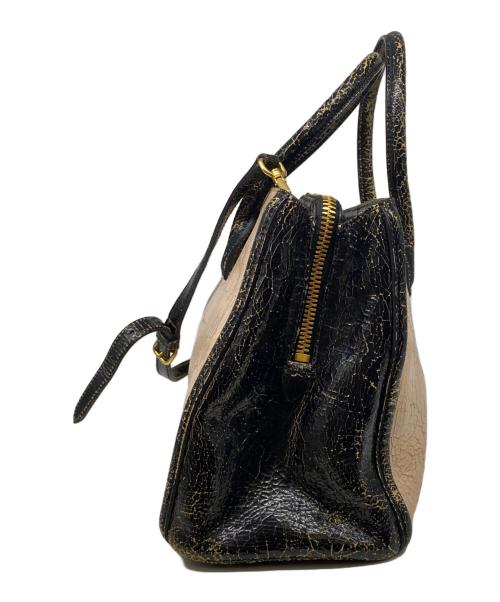 MIU MIU（ミュウミュウ）MIU MIU (ミュウミュウ) クラッシュ加工2WAYバッグ ピンク×ブラックの古着・服飾アイテム