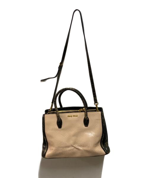 MIU MIU（ミュウミュウ）MIU MIU (ミュウミュウ) クラッシュ加工2WAYバッグ ピンク×ブラックの古着・服飾アイテム