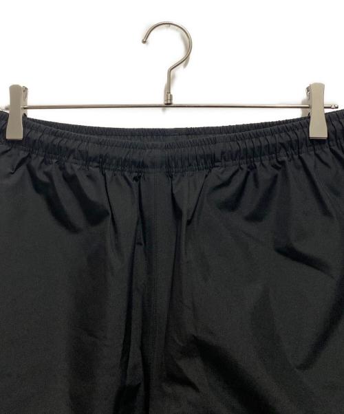asics（アシックス）asics (アシックス) BEAMS (ビームス) 別注GORE-TEX(R) Pants ブラック サイズ:L 未使用品の古着・服飾アイテム