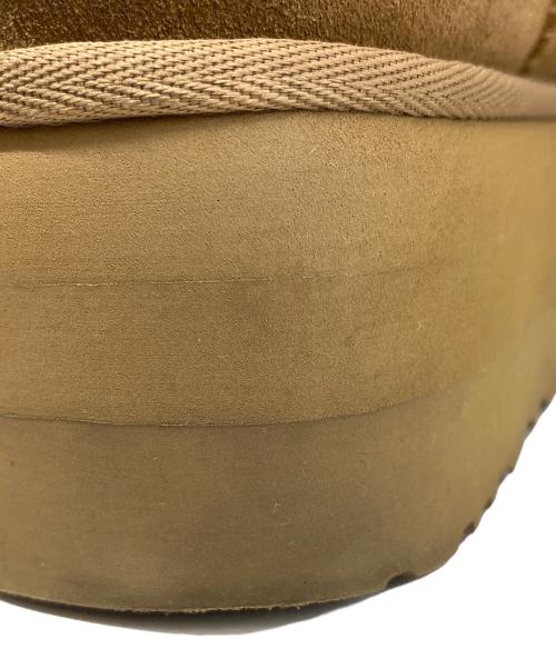 UGG（アグ）UGG (アグ) W CLASSIC ULTRA MINI PLATFORM ブラウン サイズ:23ｃｍの古着・服飾アイテム