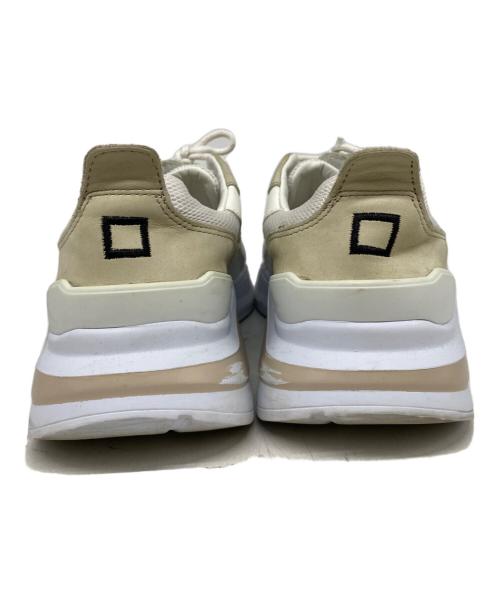 D.A.T.E.（デイト）D.A.T.E. (デイト) FUGA スニーカー ベージュ サイズ:24.5㎝の古着・服飾アイテム