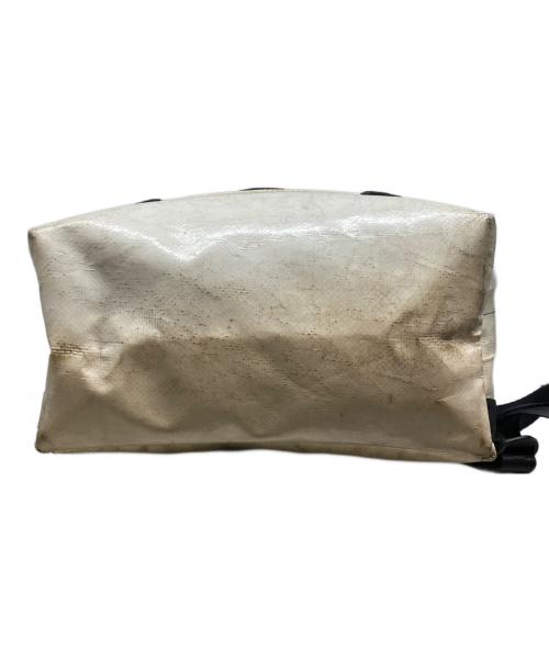 FREITAG（フライターグ）FREITAG (フライターグ) フューリーリュック ホワイト×グレーの古着・服飾アイテム