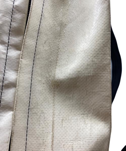 FREITAG（フライターグ）FREITAG (フライターグ) フューリーリュック ホワイト×グレーの古着・服飾アイテム